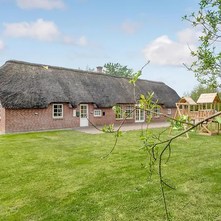 Holiday home Lovely In With Sauna